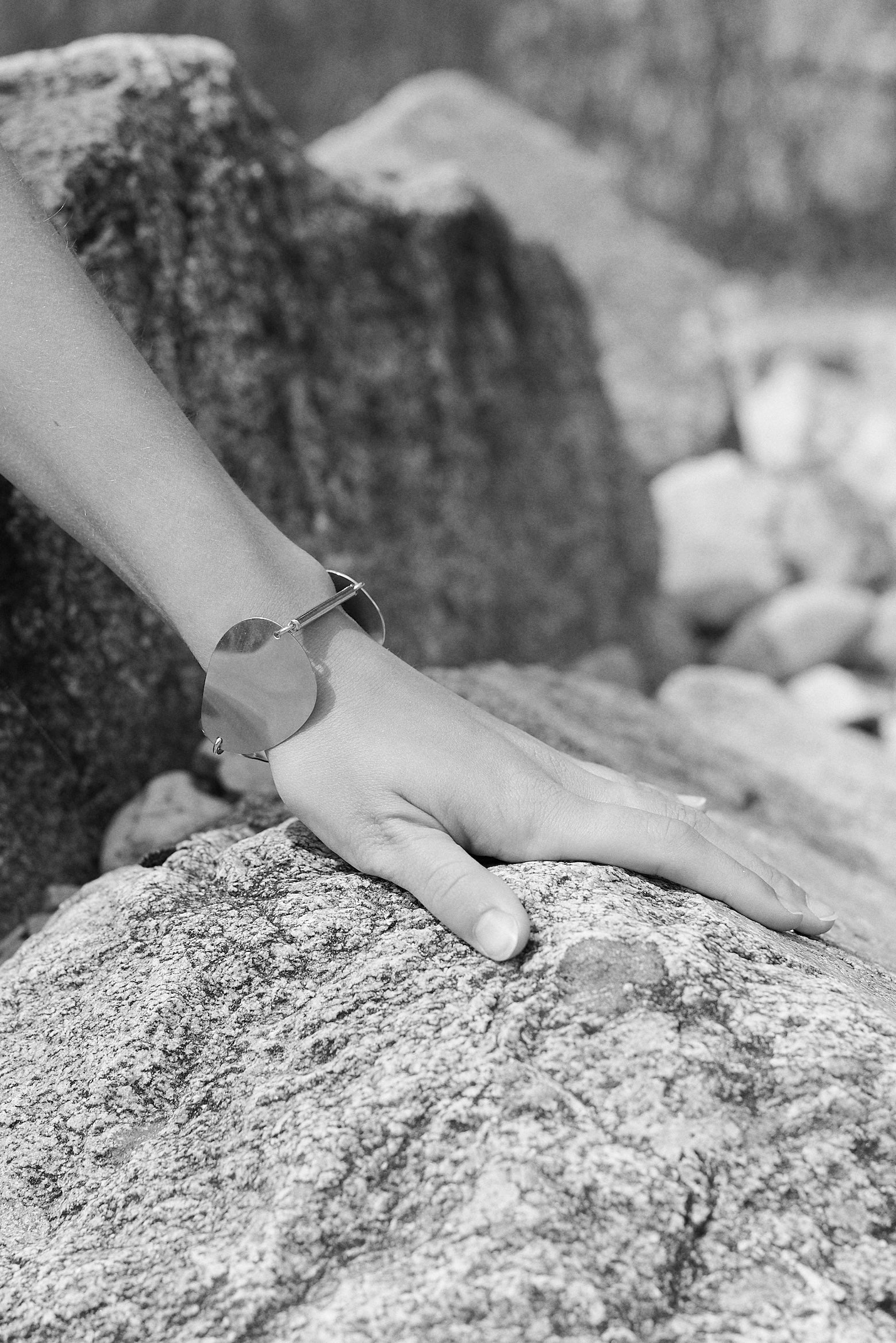 großes armband aus sterling silber von chaingang julia neumann