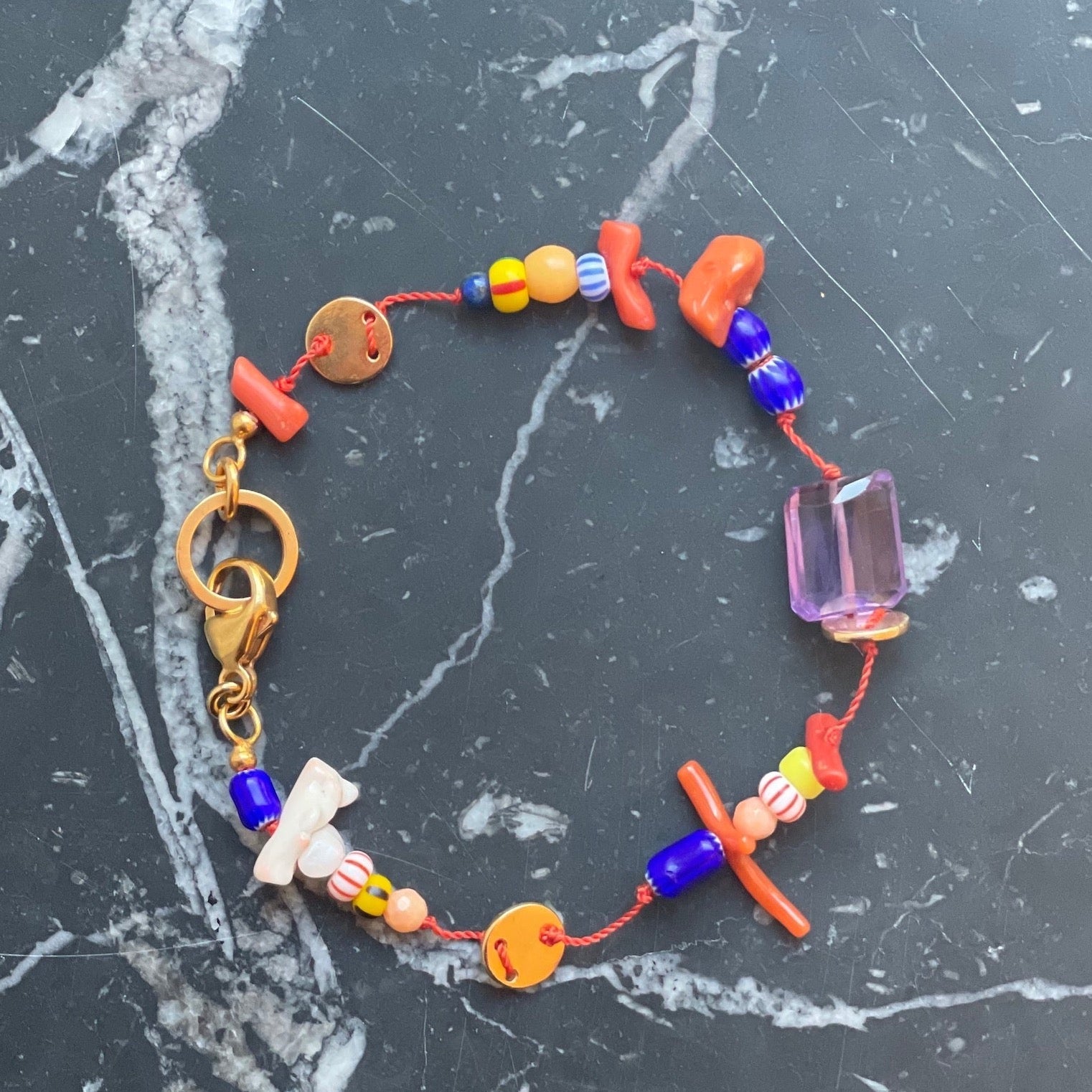 Armband Perlen Koralle Edelsteine Lila Cahingang