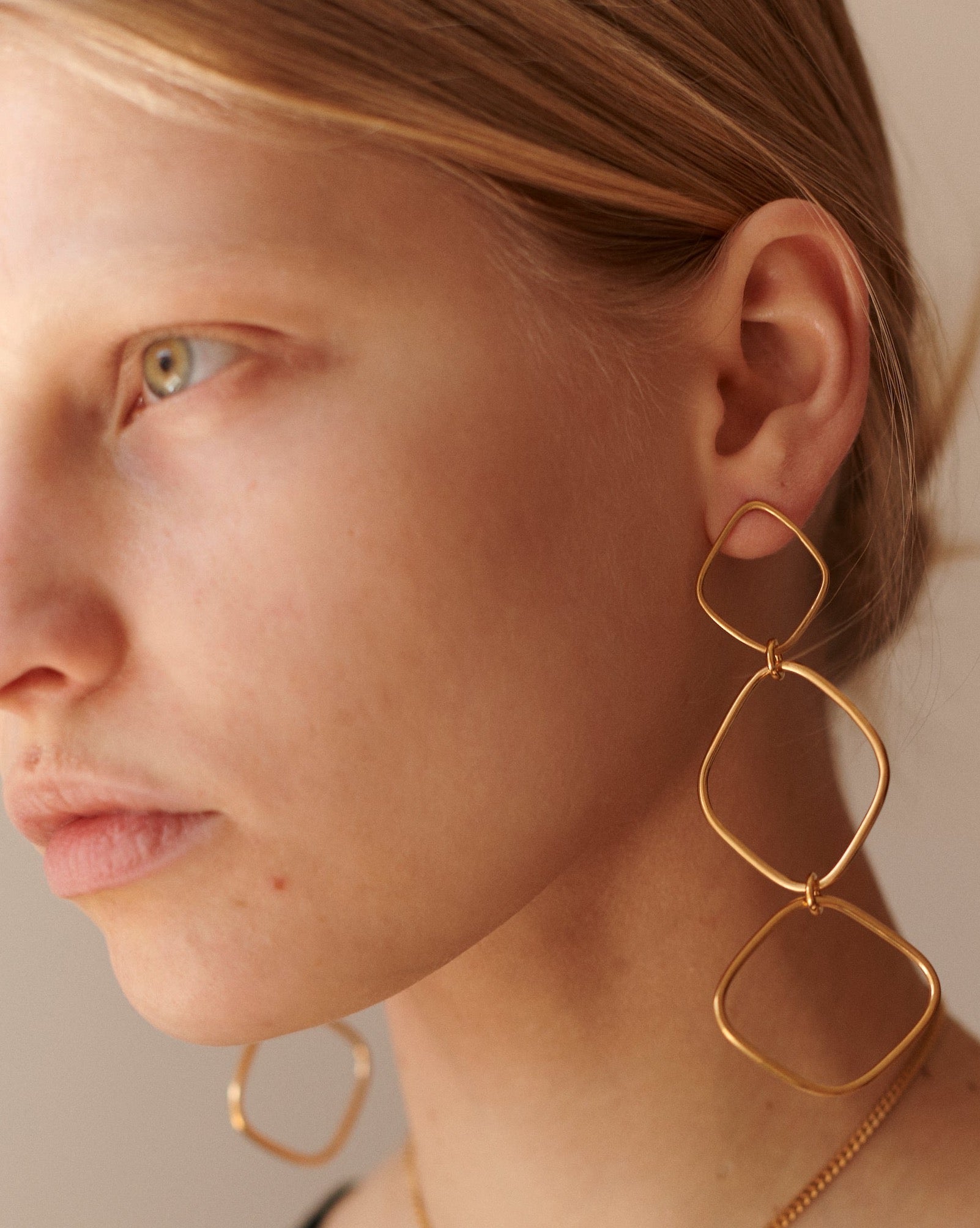 Ohrringe Gold Trapez Abstrakt Formen Dreifach Chaingang