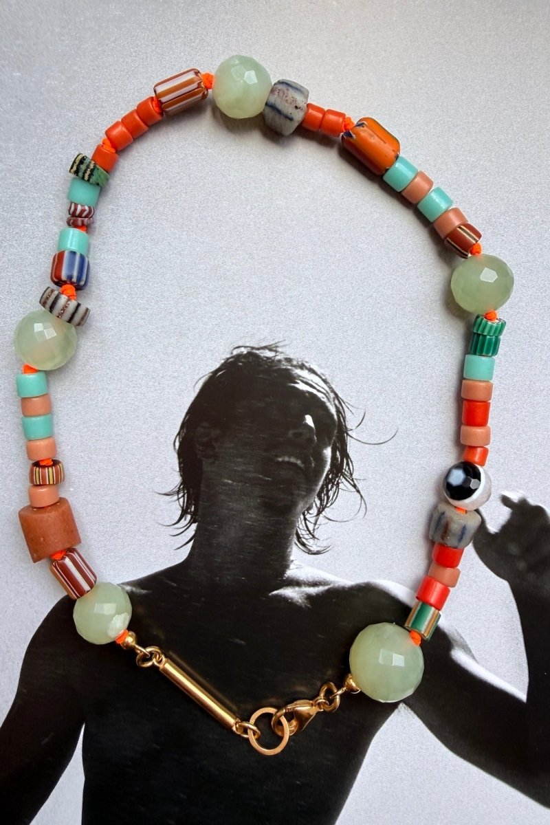 Collier Mérida | Jade, Erdtöne und Gold
