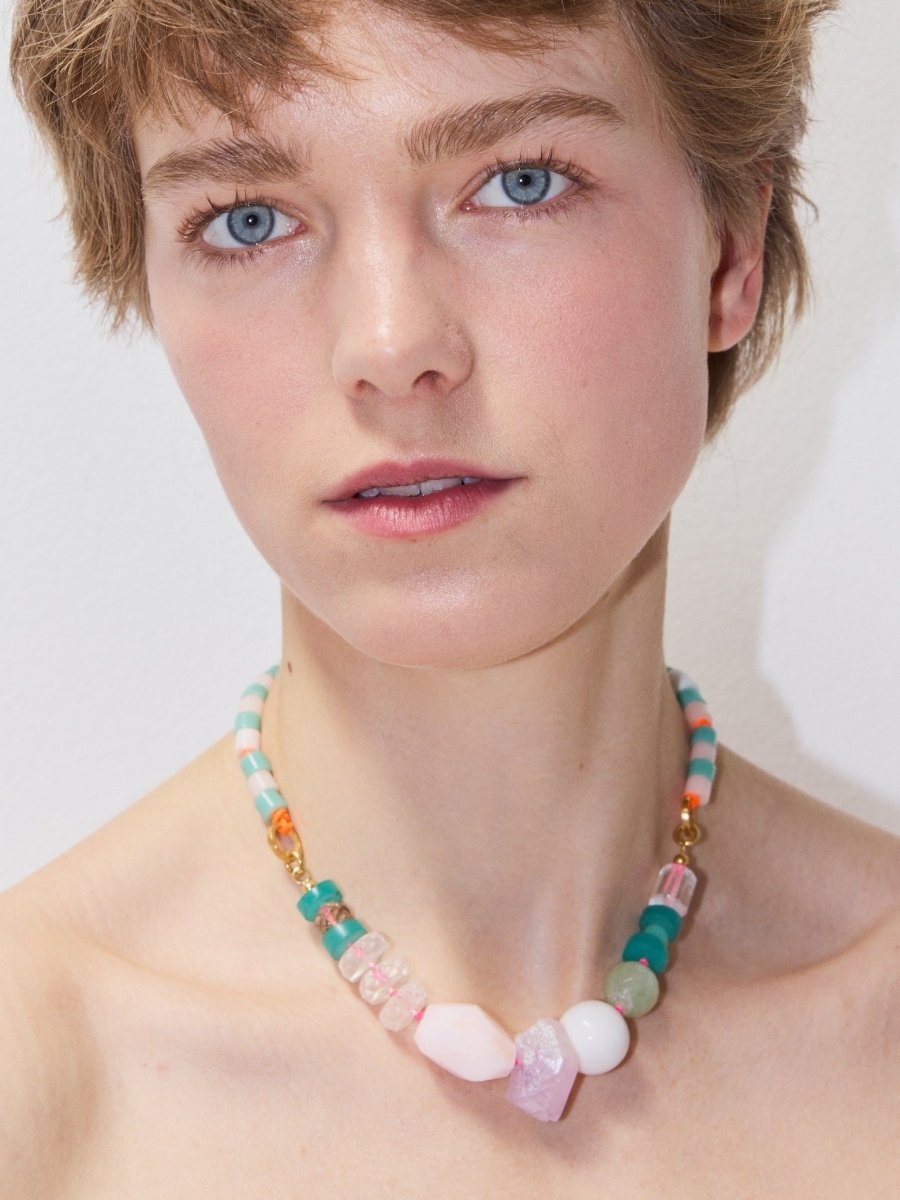 Miley, Collier aus Edelsteinen von Chaingang aus München