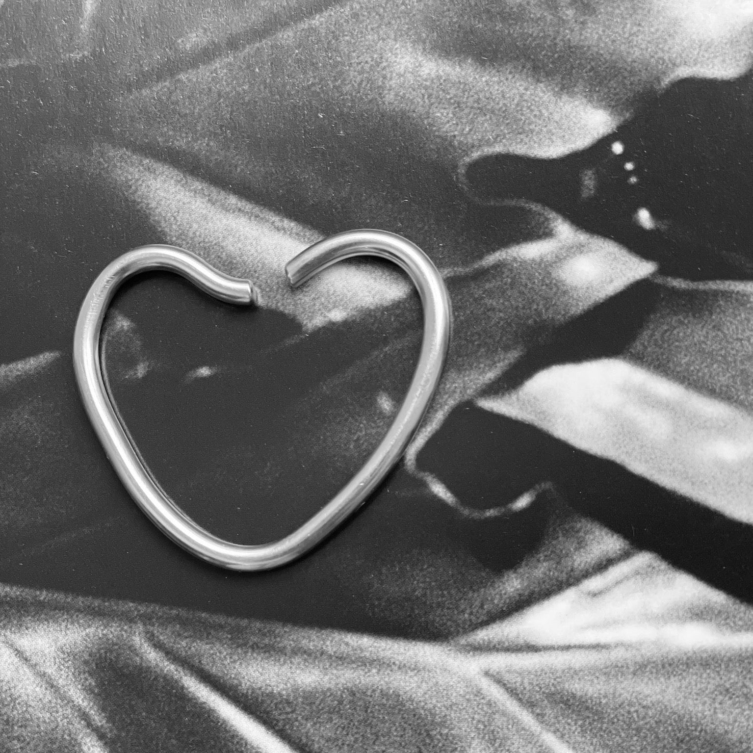 chaingang earcuff the bold heart silver