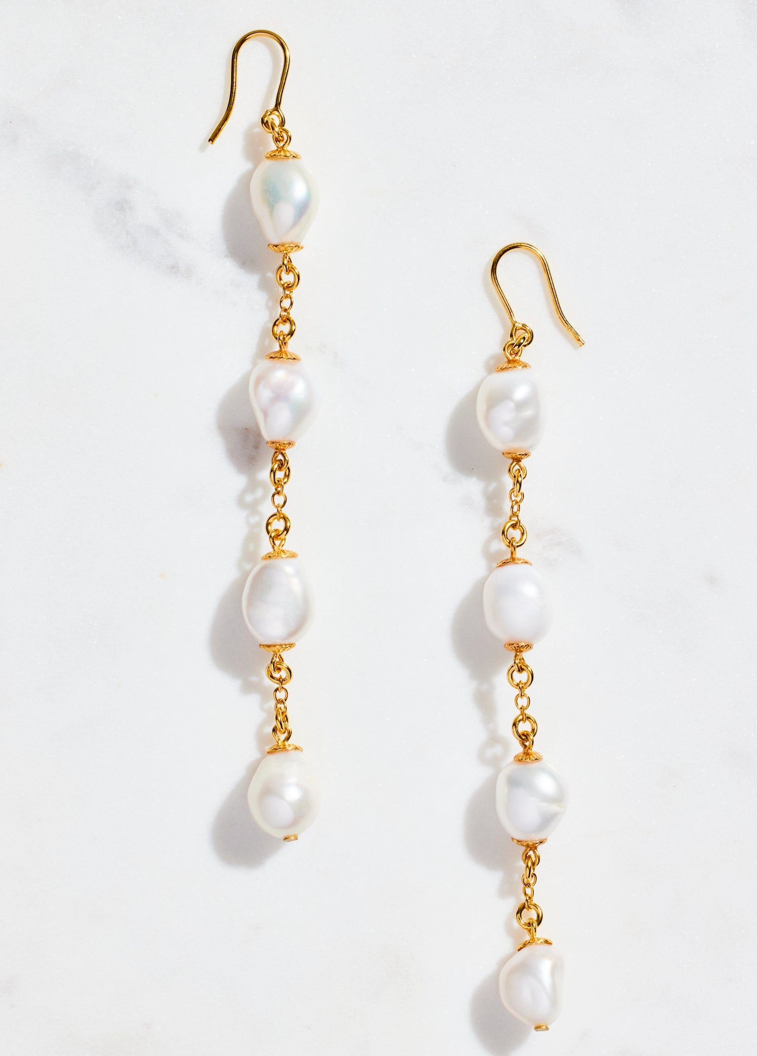 Ohrringe the short pearl drop Gold Drop Perlen Chaingang